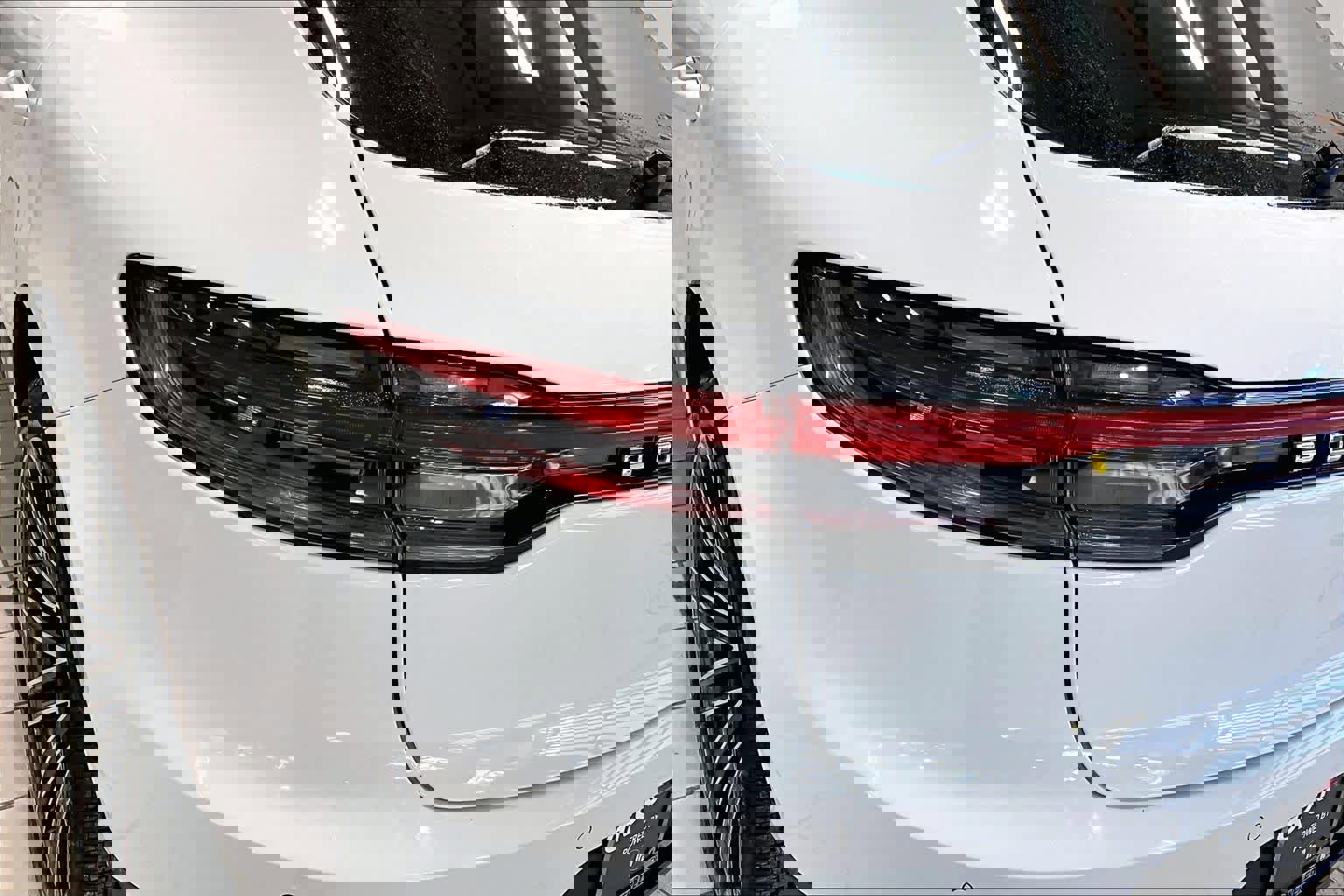 Used 2021 Porsche Macan S image 26