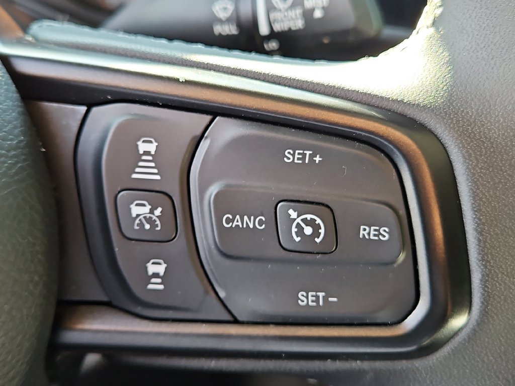 Used 2026 Jeep Gladiator Mojave AWD/4WD image 27