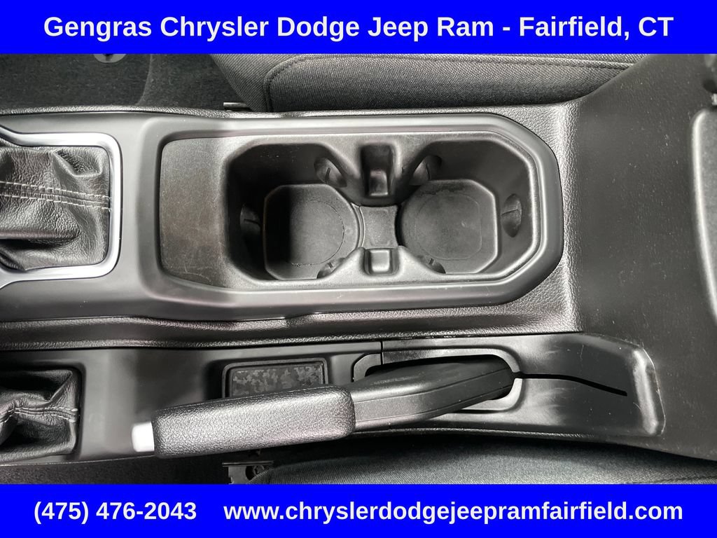 Used 2024 Jeep Wrangler Unlimited AWD/4WD image 54