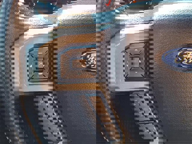 Used 2021 Ford Expedition XLT image 9