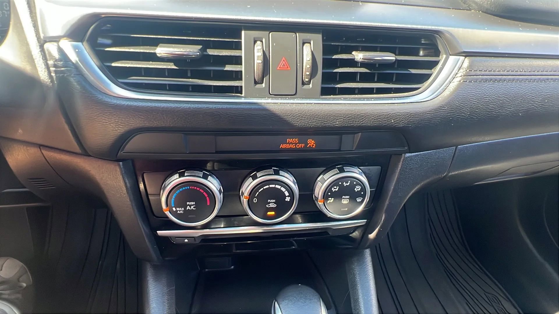 Used 2016 MAZDA MAZDA6 Sport image 18