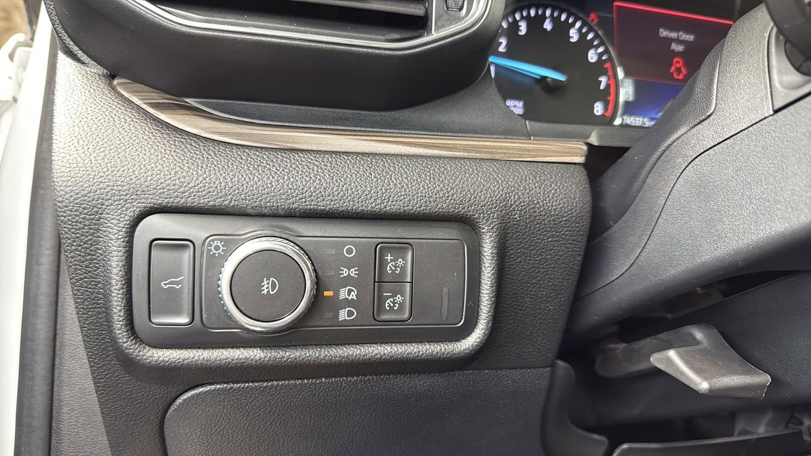 Certified 2022 Ford Explorer Limited image 18