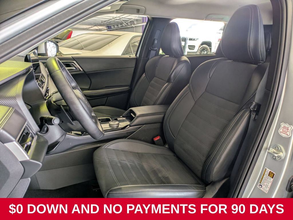Used 2025 Mitsubishi Outlander SE AWD/4WD image 23