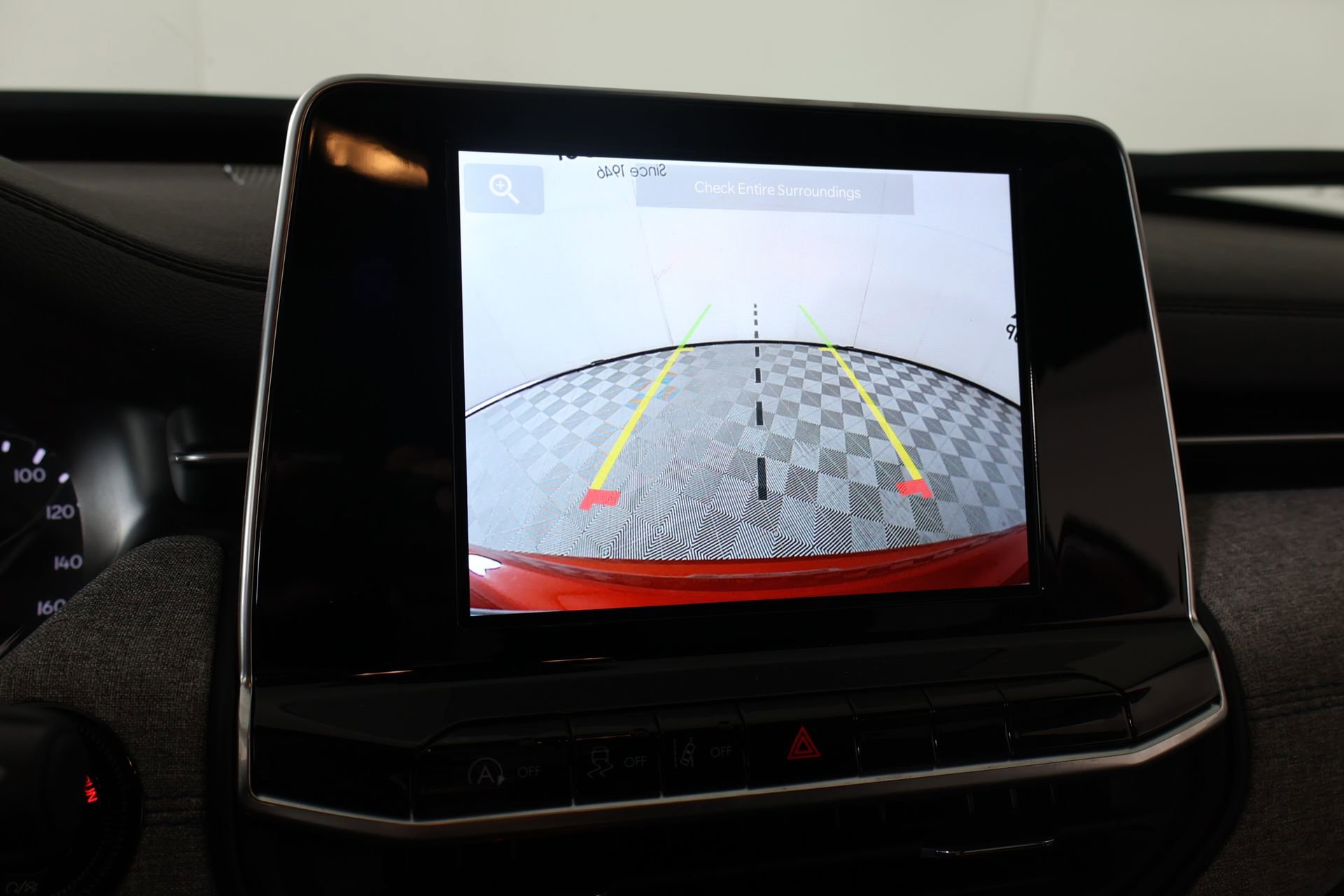 Used 2025 Jeep Compass Latitude image 6