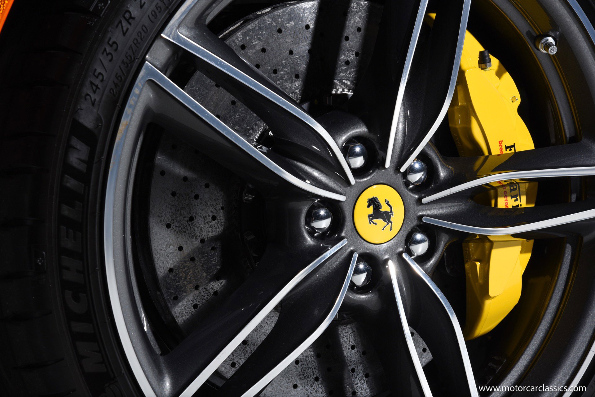 Used 2024 Ferrari Roma image 28