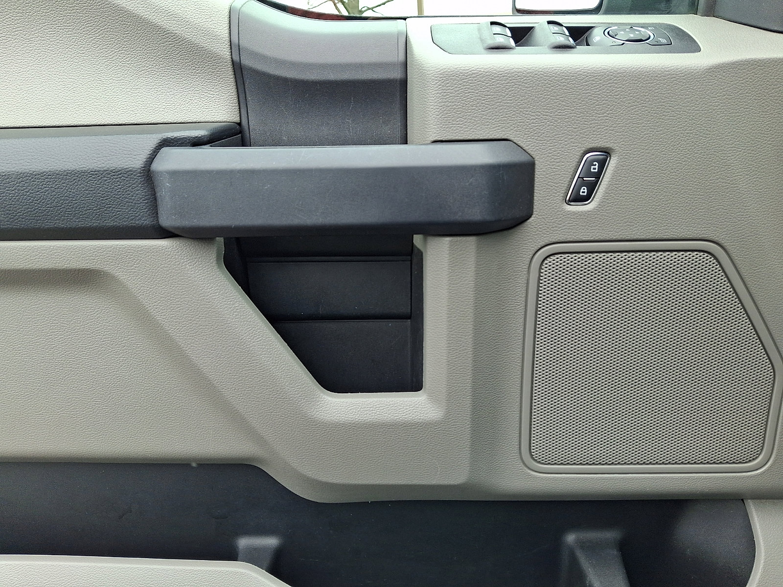 Used 2020 Ford F150 XL w/ XL Power Equipment Group image 12