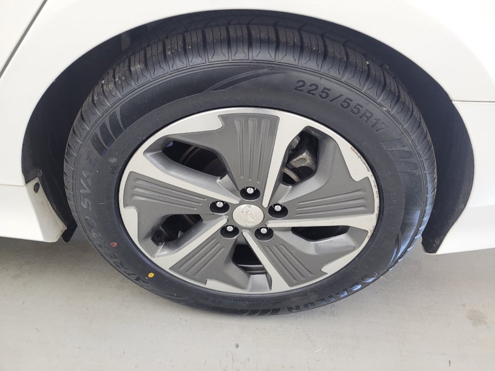 Used 2019 Hyundai Sonata Limited FWD image 31