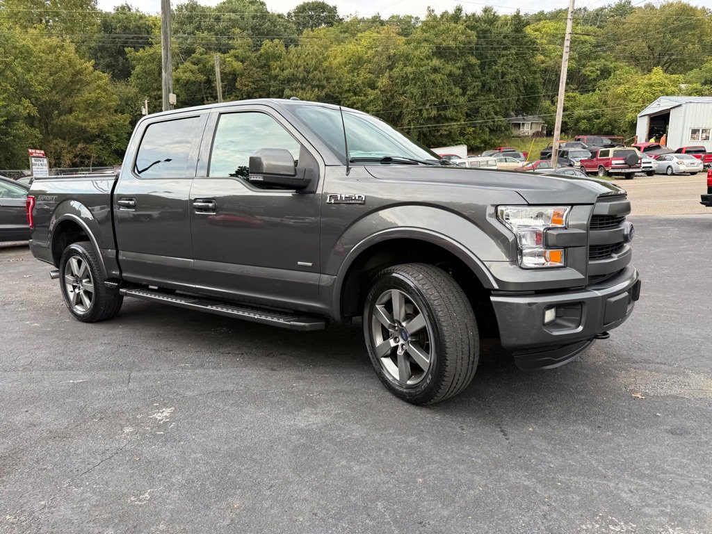 Used 2015 Ford F150 Lariat image 10