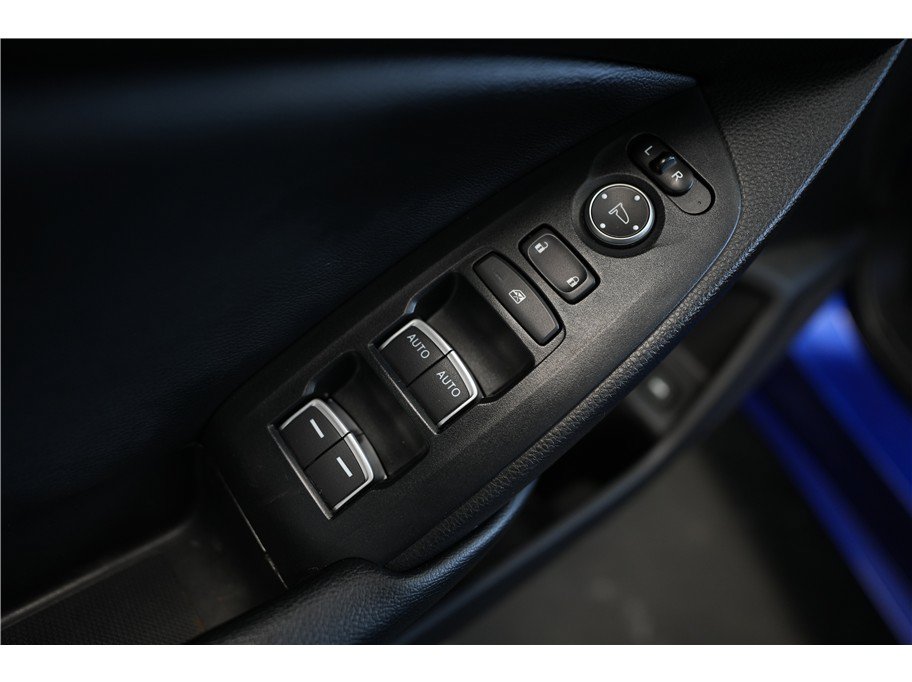 Used 2018 Honda Accord Sport image 16