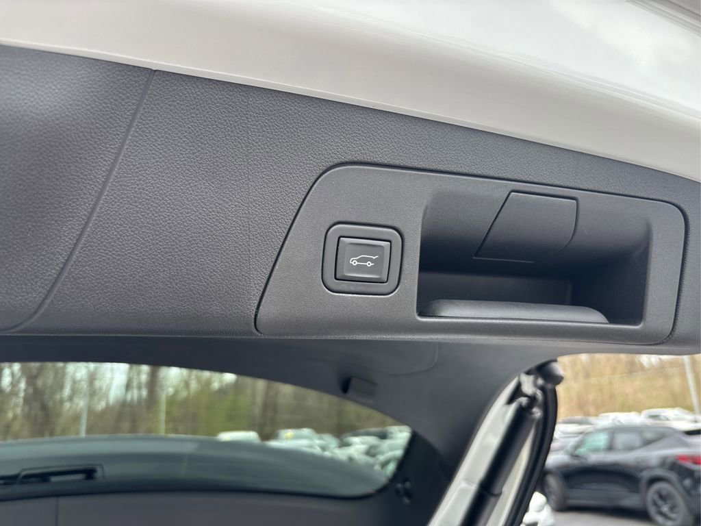 Used 2023 Buick Envision Preferred image 14