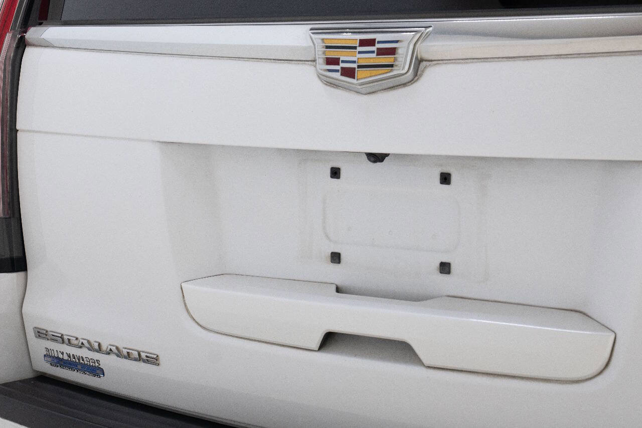 Used 2016 Cadillac Escalade ESV Premium AWD/4WD image 16