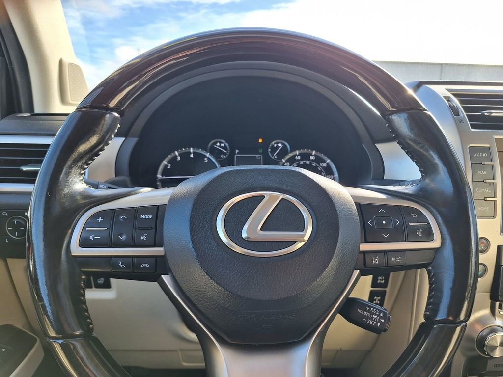 Used 2021 Lexus GX 460 Luxury image 20