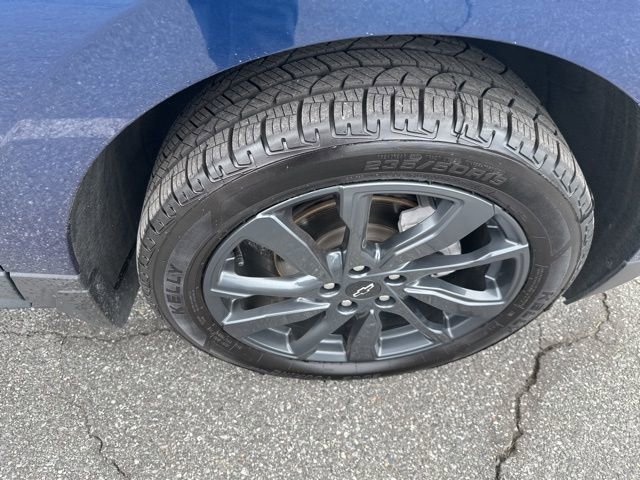 Used 2022 Chevrolet Equinox RS w/ LPO, Floor Liner Package image 23