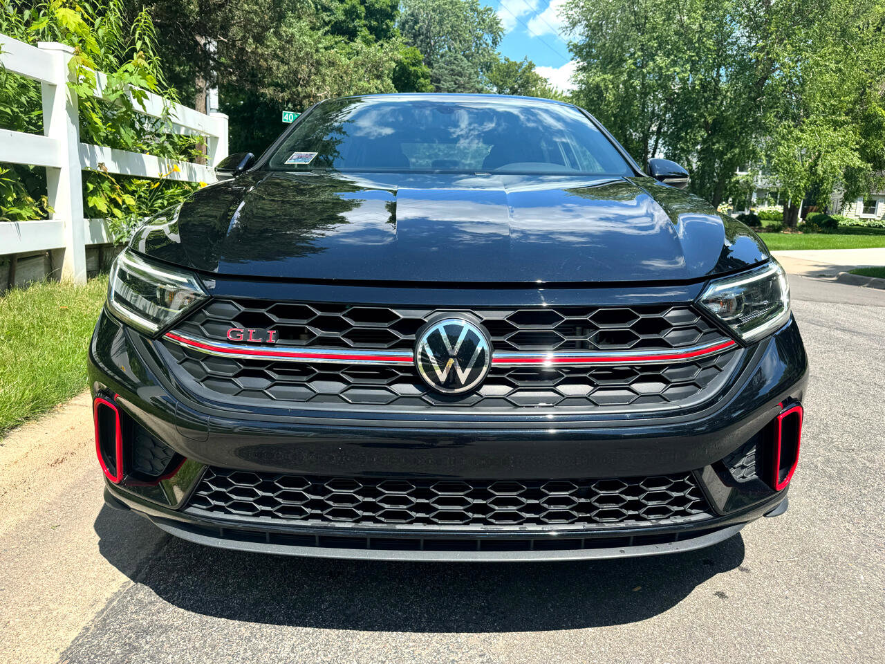 Used 2022 Volkswagen Jetta GLI Autobahn image 11