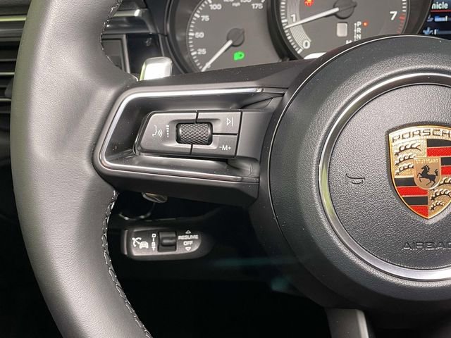 New 2026 Porsche Macan image 41