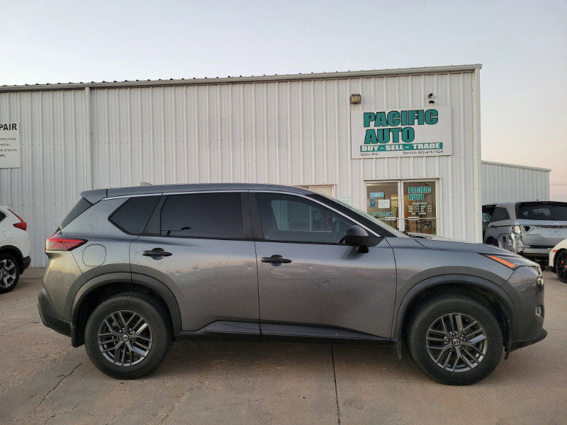 Used 2021 Nissan Rogue S image 8