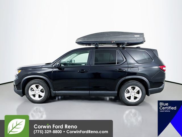 Used 2023 Honda Pilot LX image 4