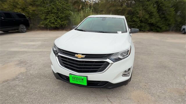Used 2020 Chevrolet Equinox LS image 3