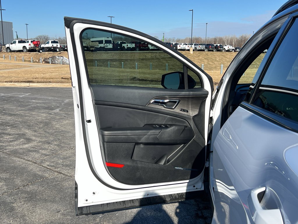 Used 2024 Kia Sportage X-Pro AWD/4WD image 10