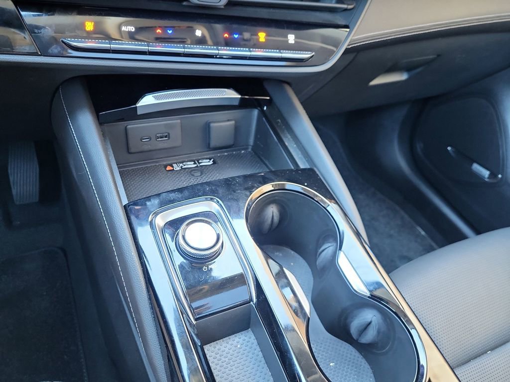 Used 2024 Buick Envision Avenir image 19