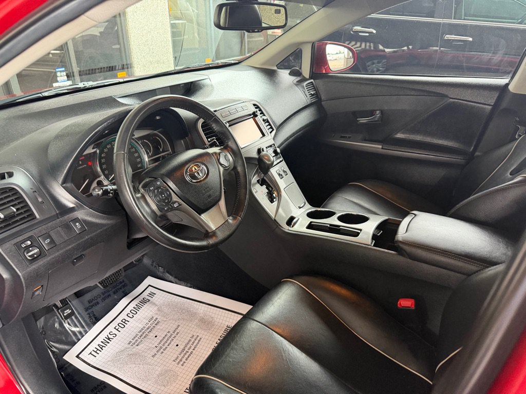 Used 2013 Toyota Venza XLE w/ XLE Premium Pkg FWD image 7