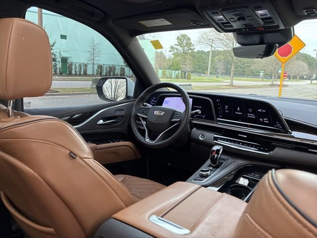 Used 2022 Cadillac Escalade ESV Premium Luxury image 21