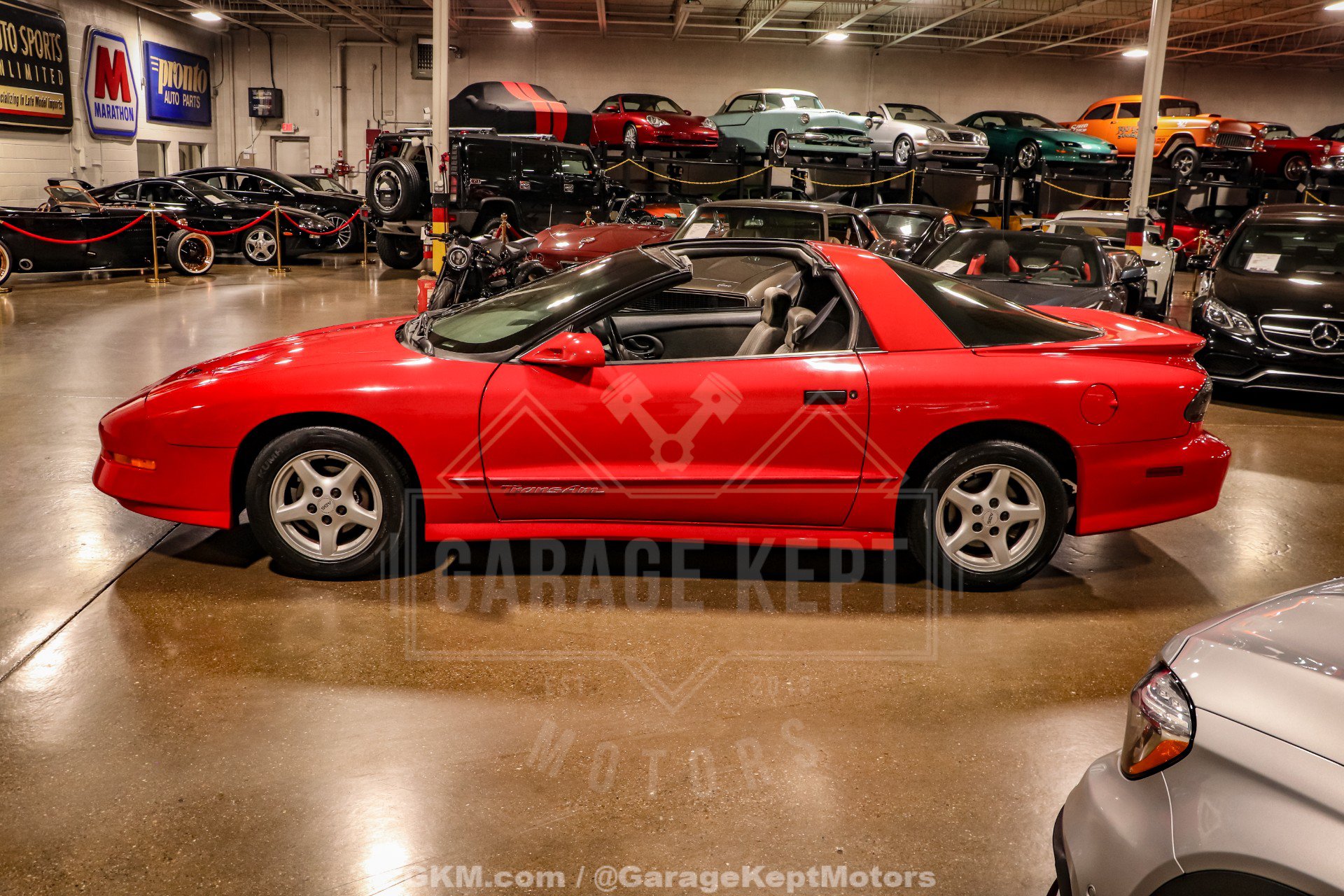 Used 1995 Pontiac Firebird Formula RWD image 19
