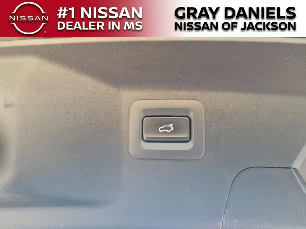 Used 2023 MAZDA CX-9 Touring Plus AWD/4WD image 9