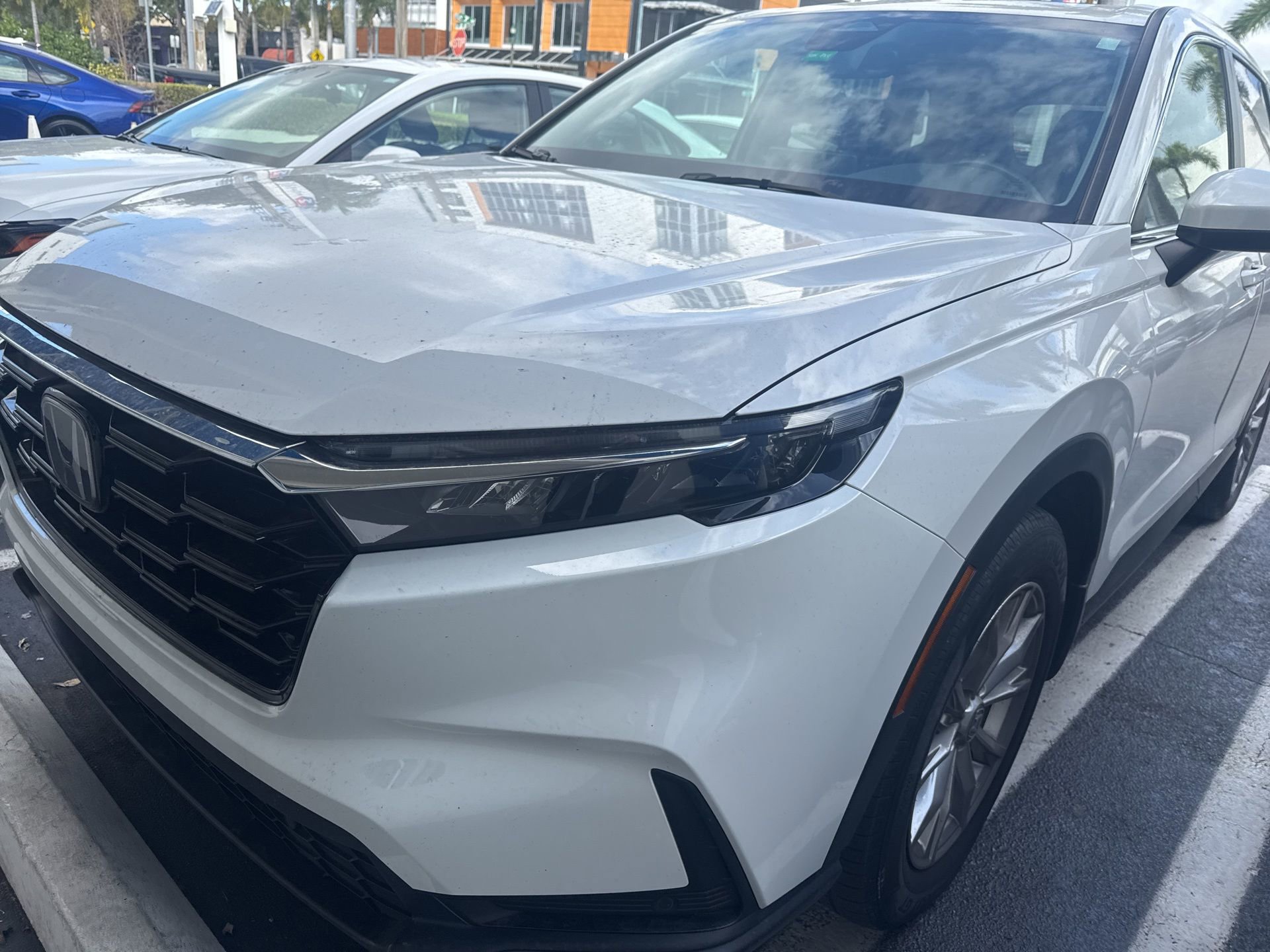 Used 2024 Honda CR-V EX-L image 5