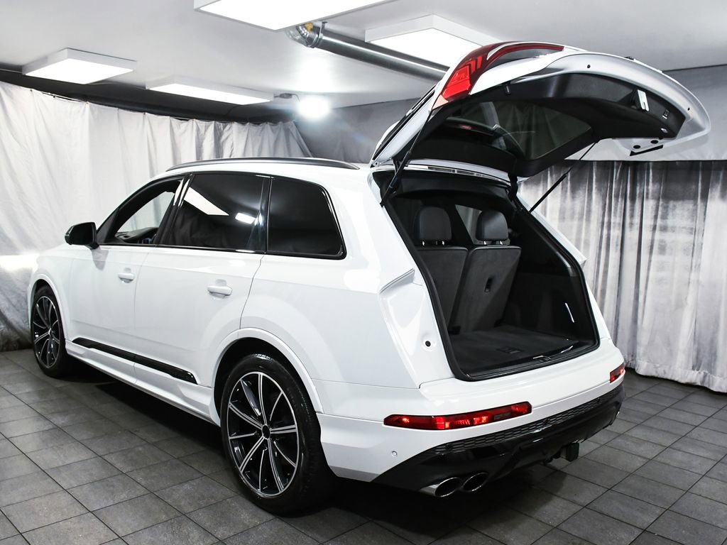 Used 2021 Audi SQ7 Premium Plus w/ Executive Package image 75