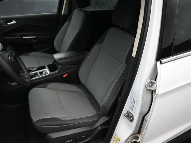 Used 2017 Ford Escape SE w/ Equipment Group 201A image 11