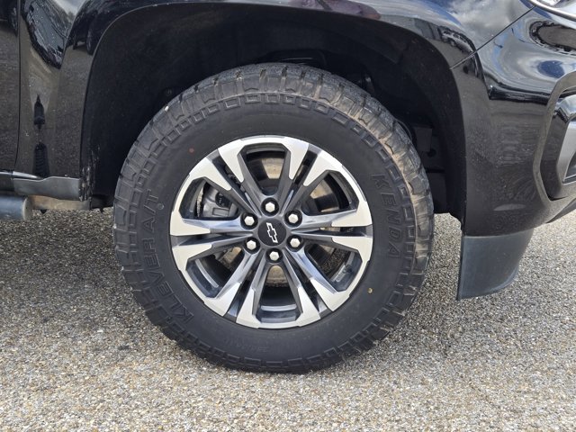 Used 2021 Chevrolet Colorado Z71 AWD/4WD image 4
