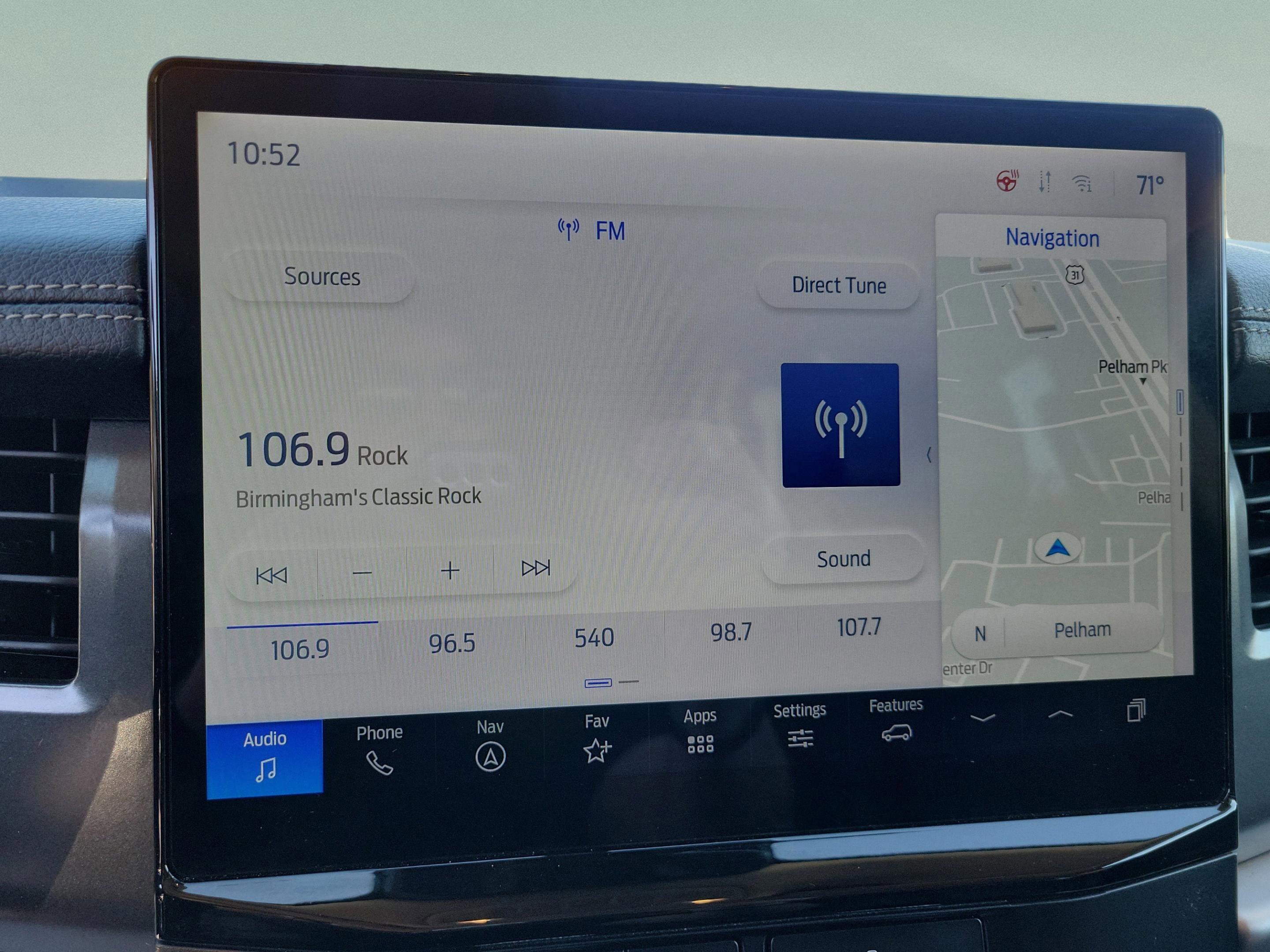 Used 2024 Ford Expedition Max XLT image 30