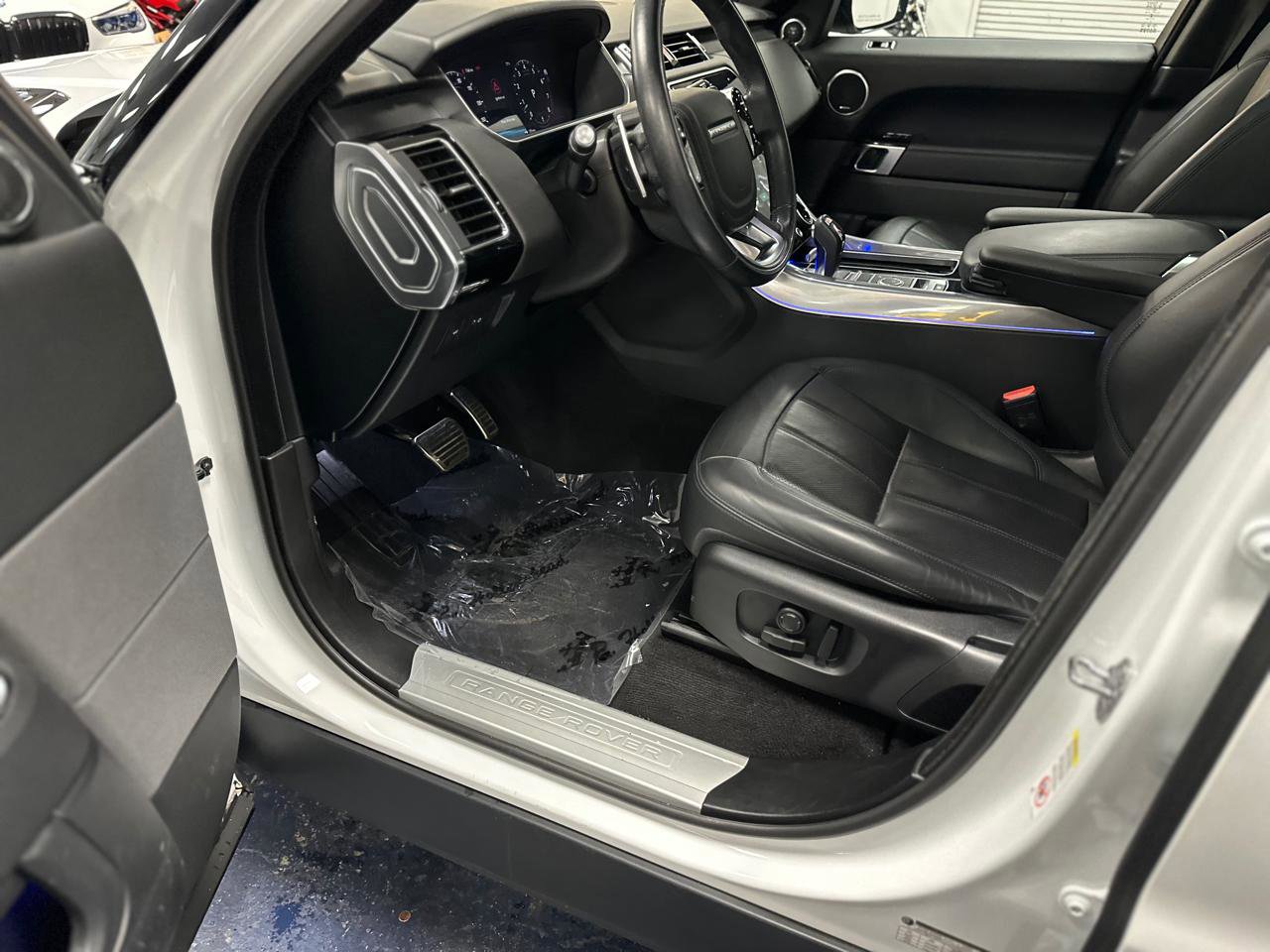 Used 2021 Land Rover Range Rover Sport HSE Silver Edition AWD/4WD image 14