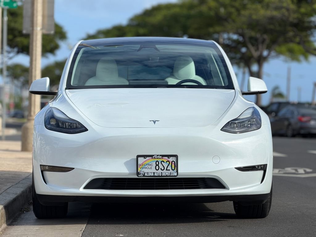 Used 2024 Tesla Model Y Performance image 2