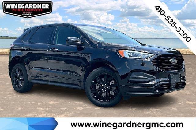 Used 2024 Ford Edge SE w/ Black Appearance Package