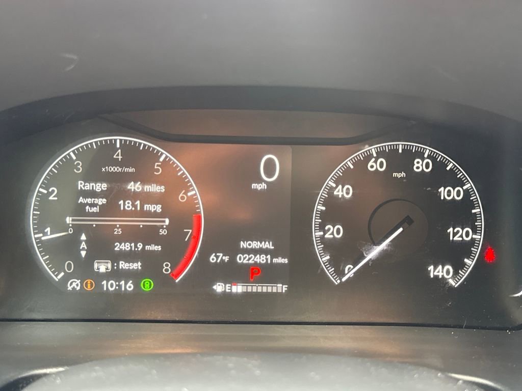 Used 2025 Honda Pilot Touring image 19