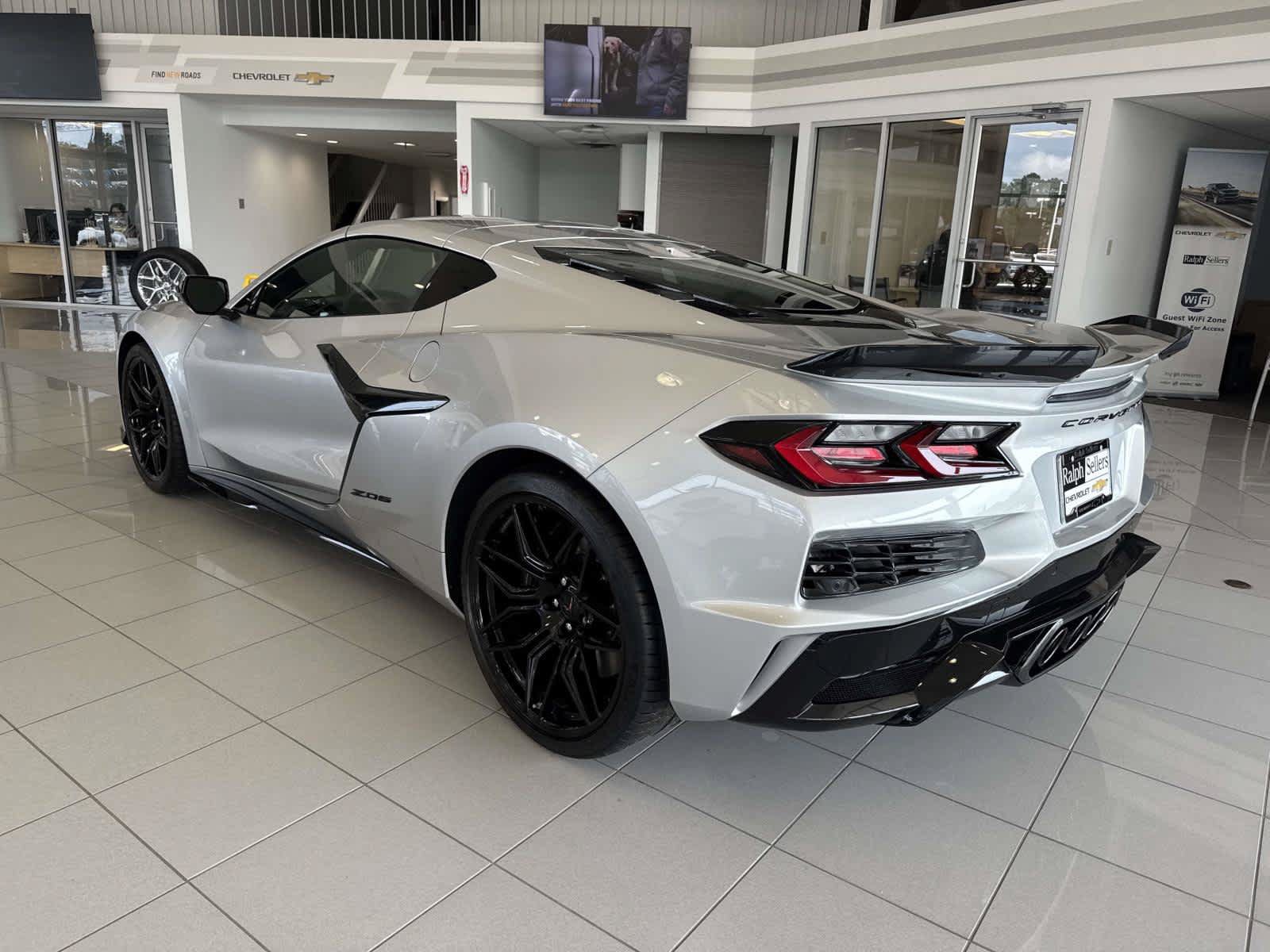 New 2027 Chevrolet Corvette Z06 w/ Battery Protection Package RWD image 4