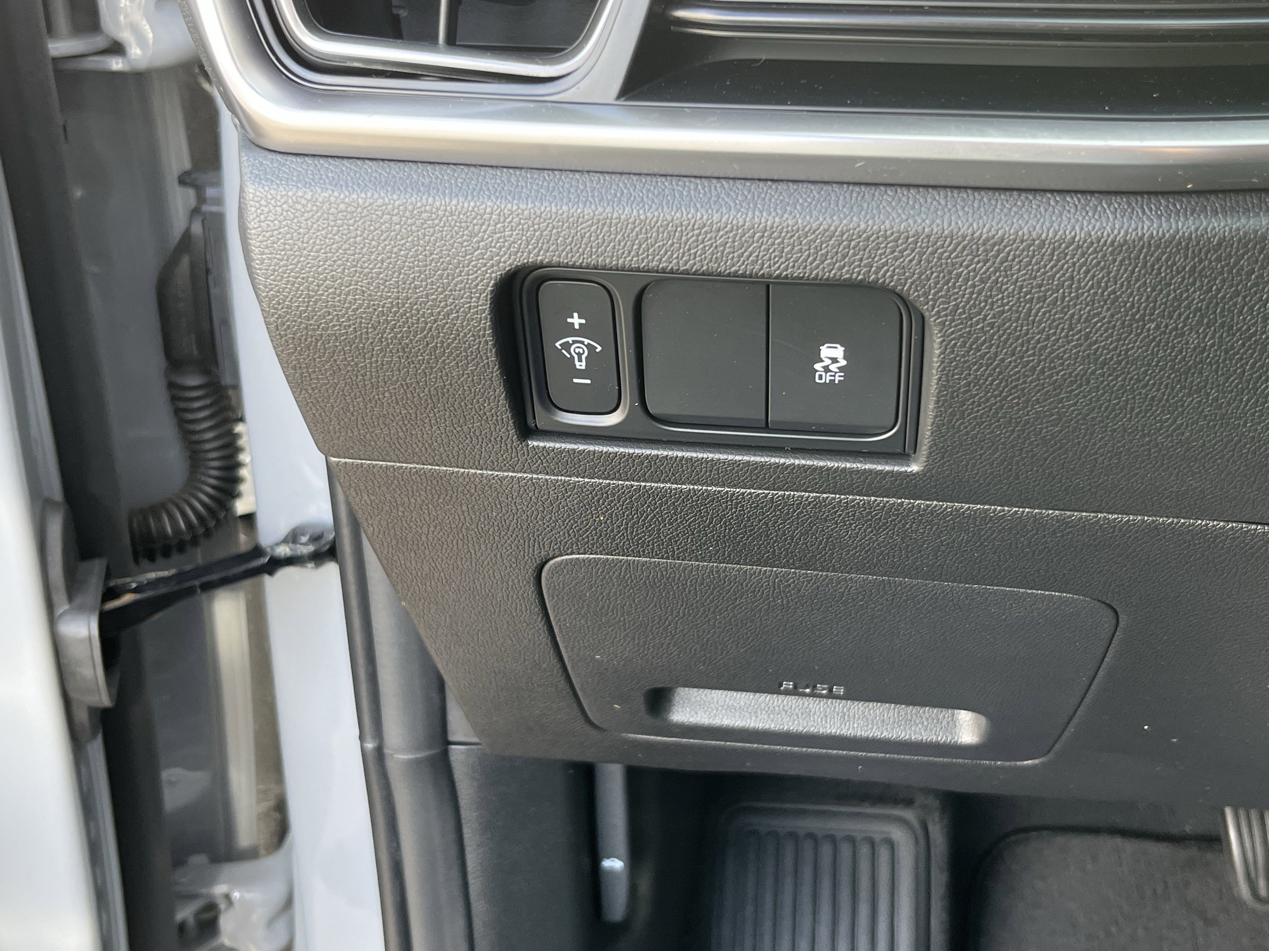 Used 2024 Kia Sorento S w/ Panoramic Sunroof Package image 25