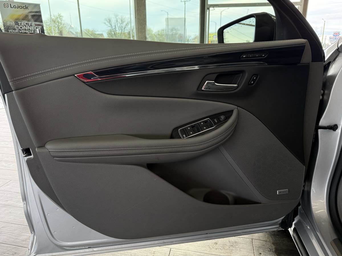 Used 2019 Chevrolet Impala Premier w/ Premier Confidence Package FWD image 21