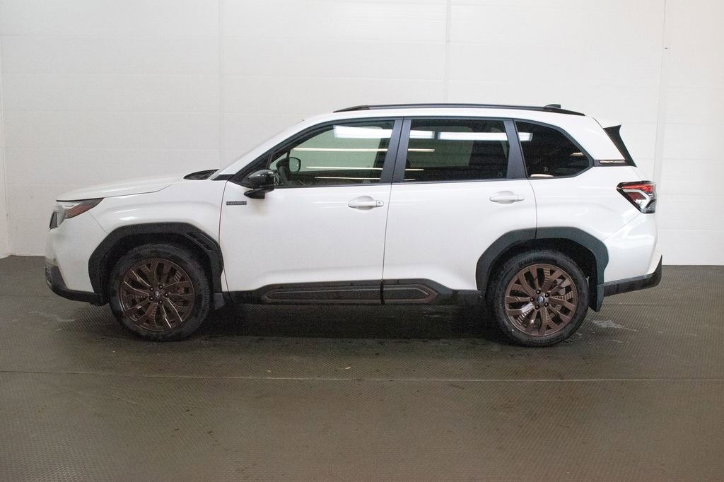 Used 2025 Subaru Forester Sport AWD/4WD image 7