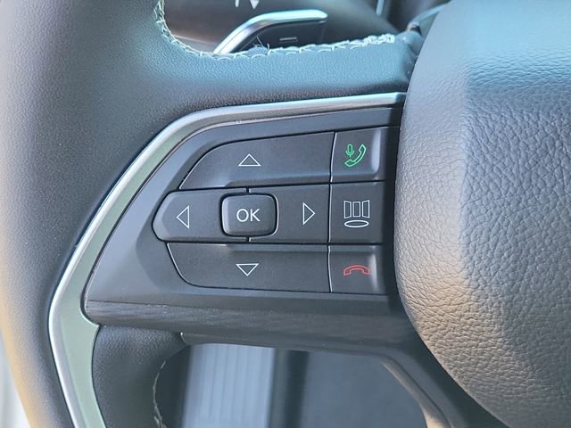 Used 2024 Jeep Grand Cherokee L Laredo w/ Trailer Tow Package image 26