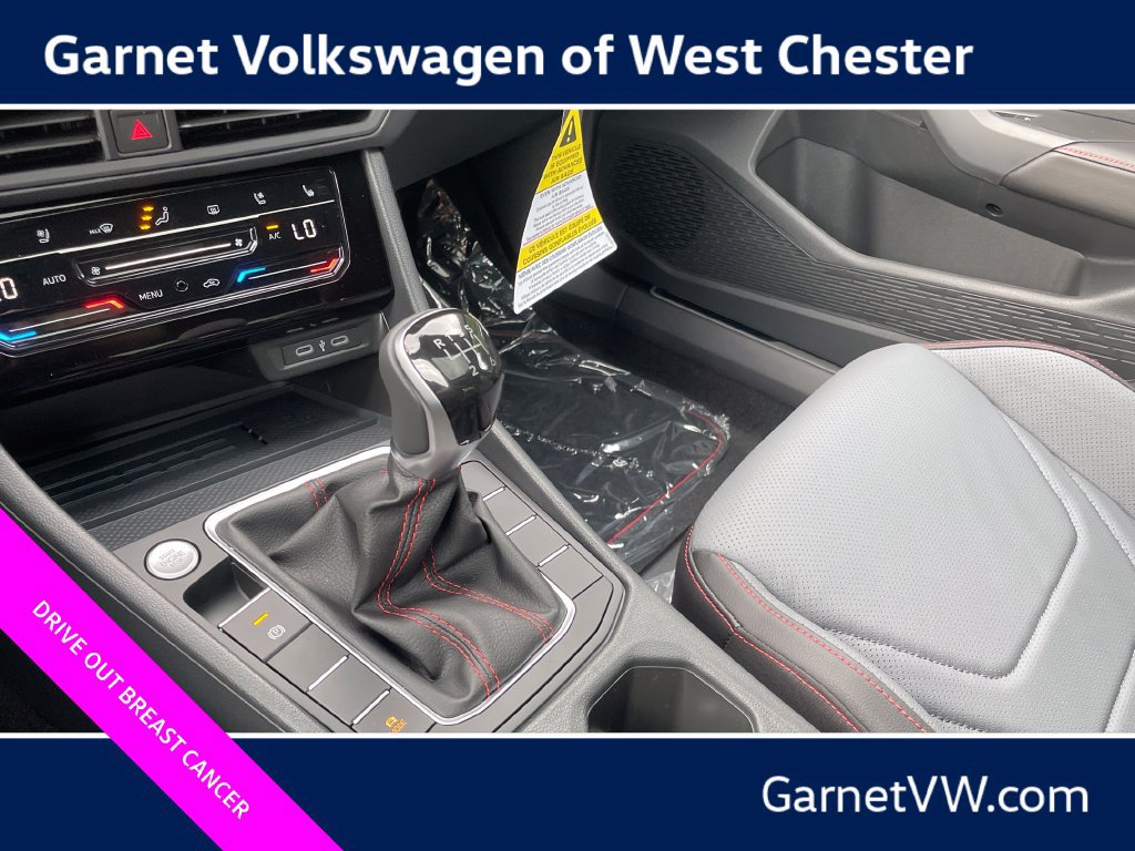 New 2026 Volkswagen Jetta GLI Autobahn FWD image 24