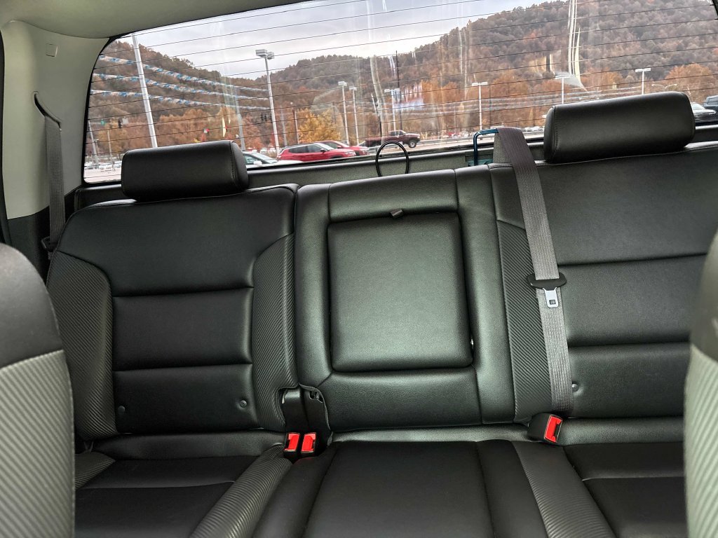 Used 2016 GMC Sierra 1500 SLT w/ All-Terrain Package AWD/4WD image 21