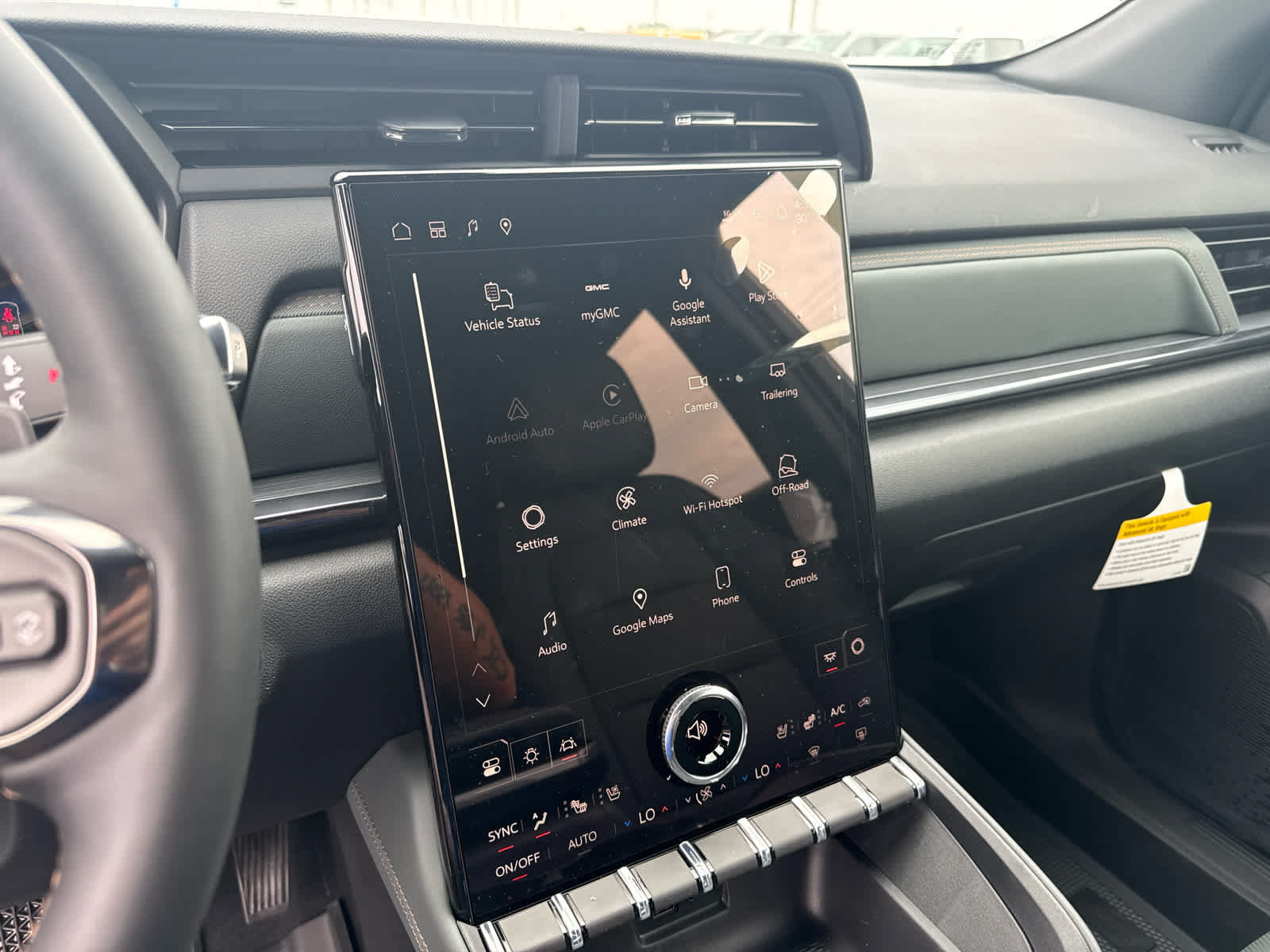 New 2027 GMC Terrain AT4 w/ Convenience Package III AWD/4WD image 13