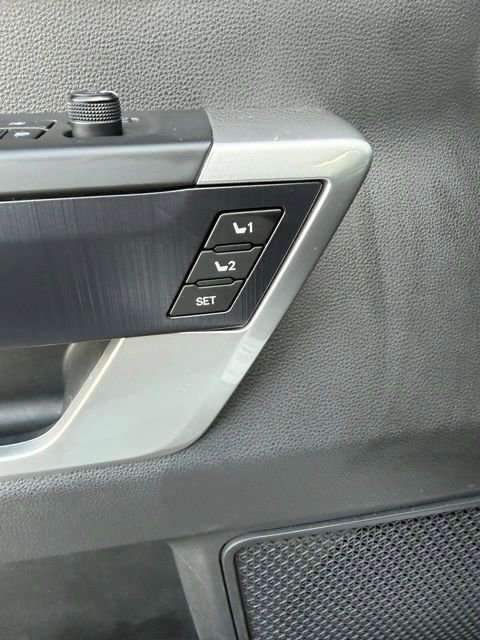 Used 2025 Toyota Tundra Platinum image 14