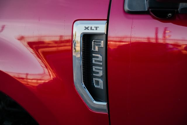 Used 2021 Ford F250 XLT w/ XLT Premium Package AWD/4WD image 13