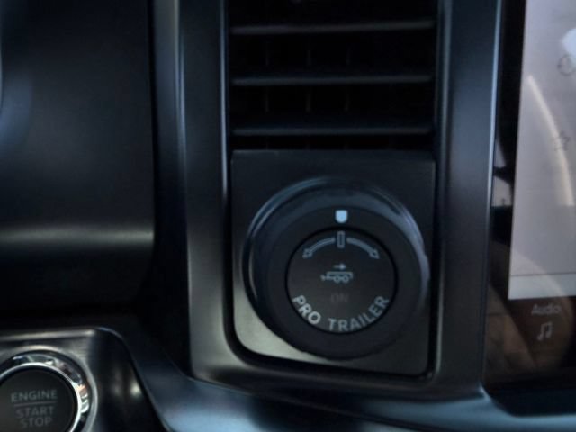 New 2026 Ford F250 Lariat w/ Lariat Ultimate Package AWD/4WD image 18