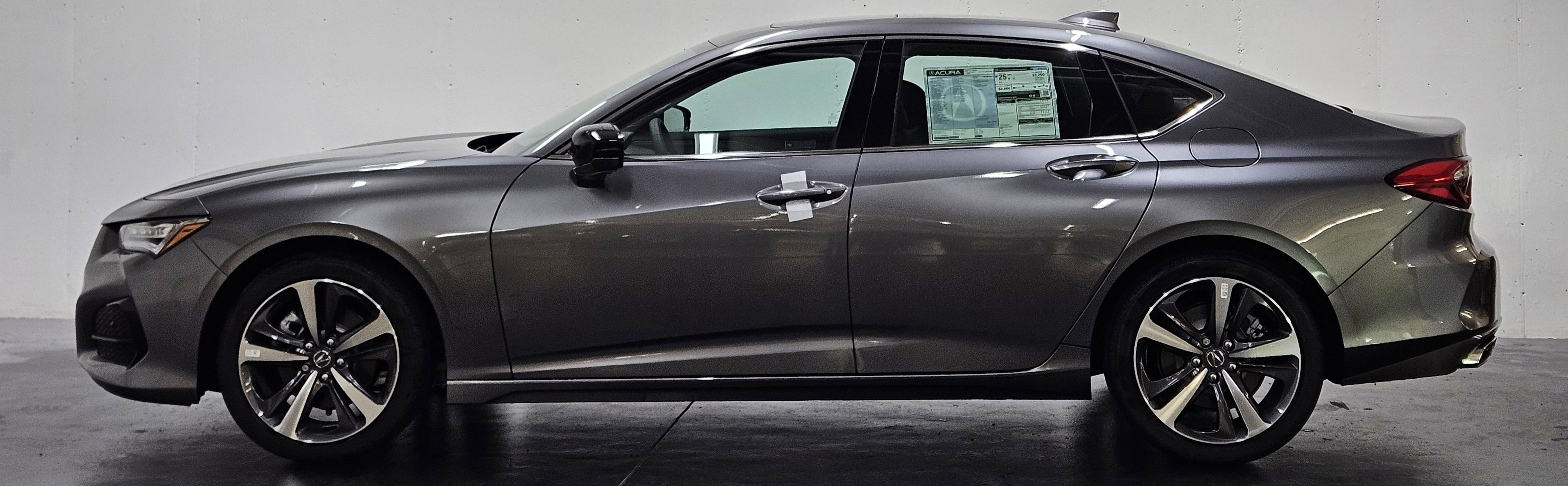 New 2025 Acura TLX w/ Technology Package image 9