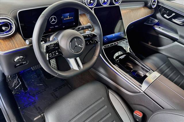 Used 2026 Mercedes-Benz GLC 300 4MATIC image 9